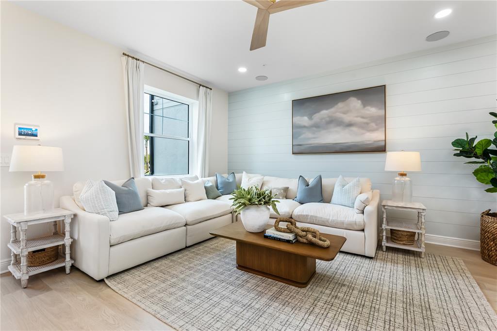 17817 Broadleaf Loop Venice, FL 34293 - Photo 4 of 13