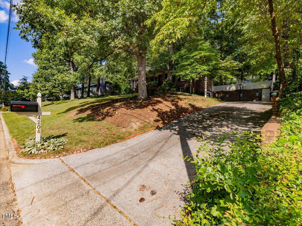 4204 Union Street Raleigh, NC 27609 - Photo 39 of 56 43-Driveway Entry