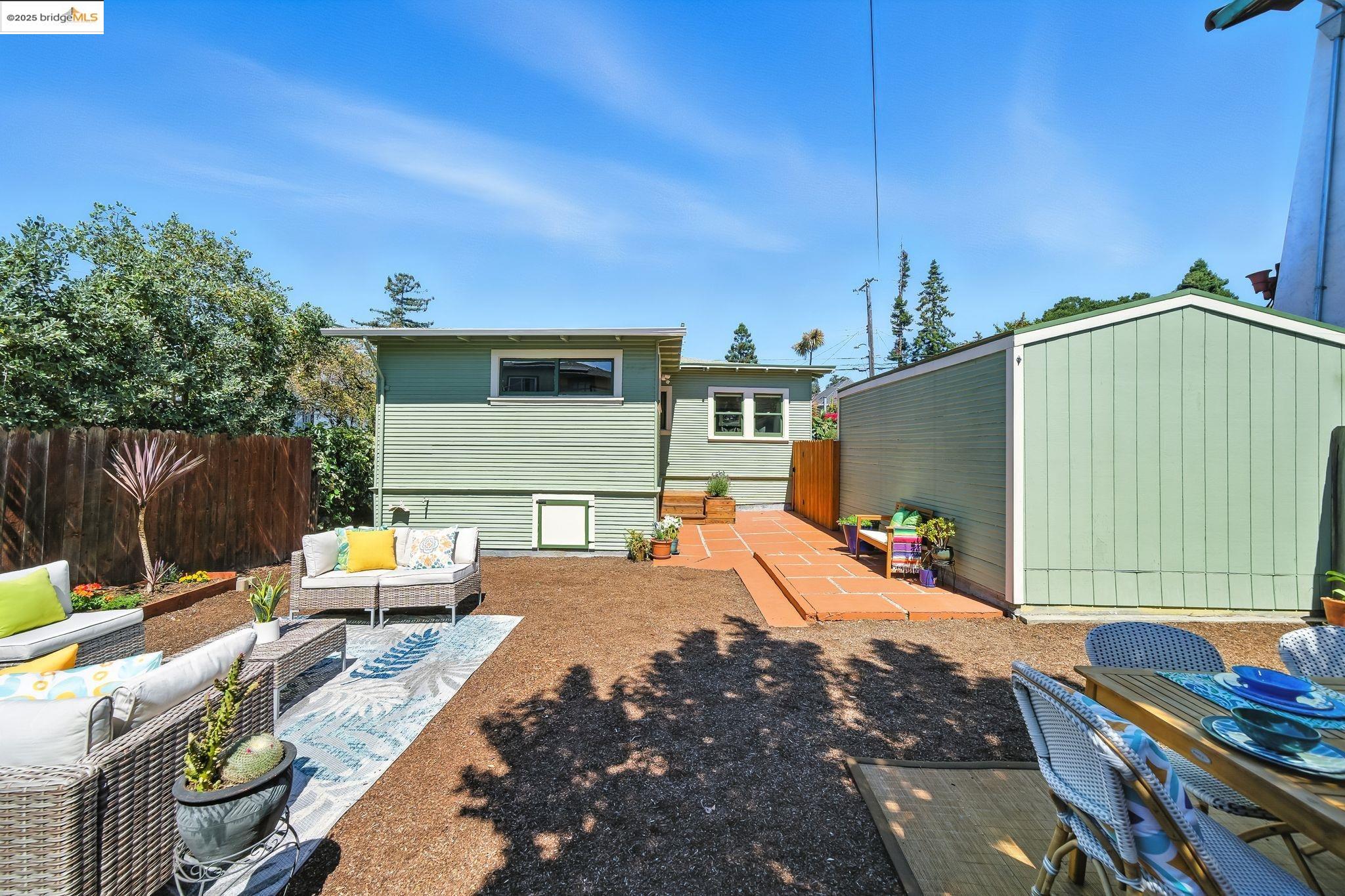 4415 Fleming Avenue Oakland, CA 94619 - Photo 27 of 48