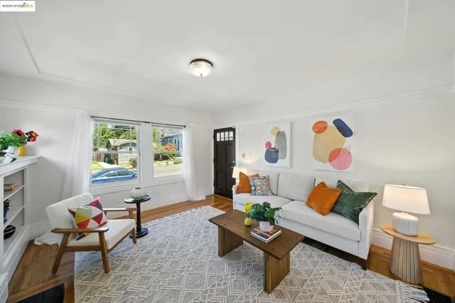 $689,000 | 4415 Fleming Avenue, Oakland, CA 94619