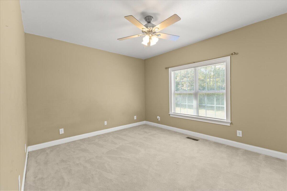 195 Honeysuckle Drive Rock Spring, GA 30739 - Photo 20 of 30 20-IMG_4361