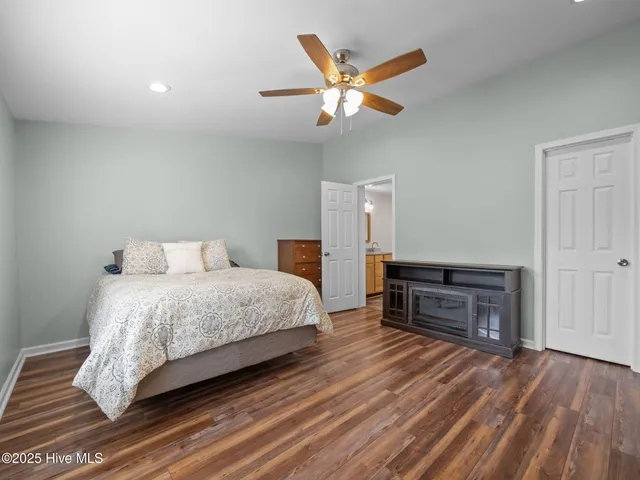 $340,000 | 2738 White Oak River Road, Maysville, NC 28555