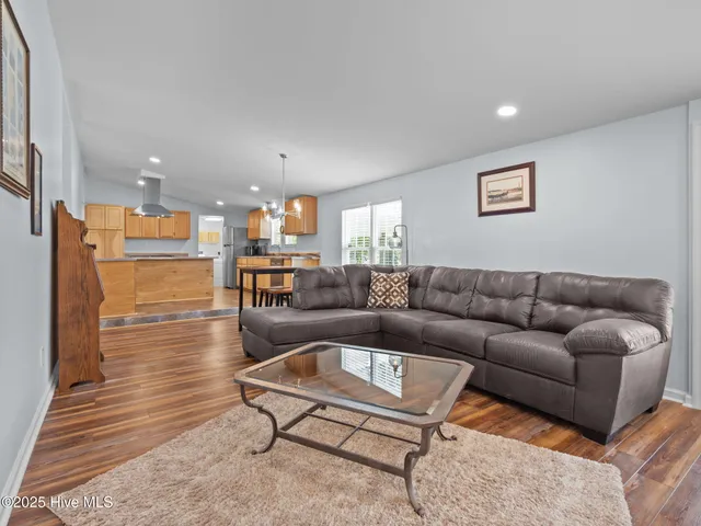 $340,000 | 2738 White Oak River Road, Maysville, NC 28555