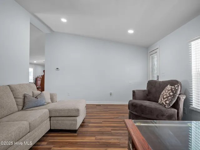 $340,000 | 2738 White Oak River Road, Maysville, NC 28555