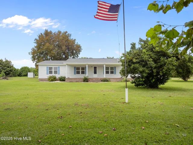 $340,000 | 2738 White Oak River Road, Maysville, NC 28555