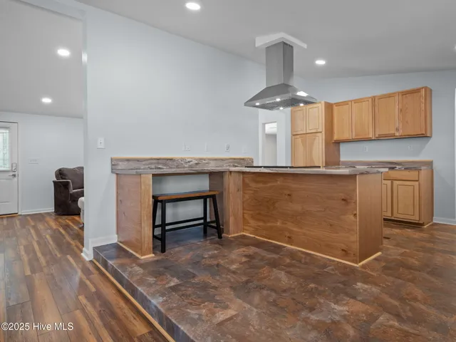 $340,000 | 2738 White Oak River Road, Maysville, NC 28555