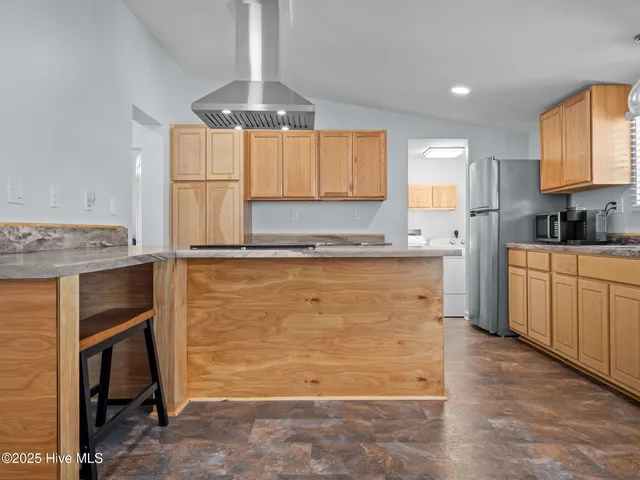 $340,000 | 2738 White Oak River Road, Maysville, NC 28555