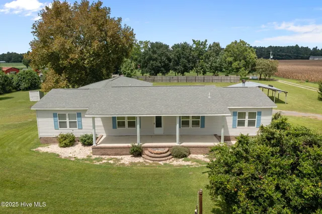 $340,000 | 2738 White Oak River Road, Maysville, NC 28555