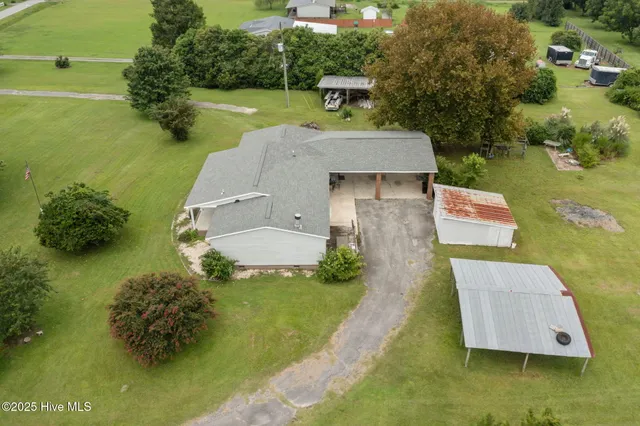 $340,000 | 2738 White Oak River Road, Maysville, NC 28555