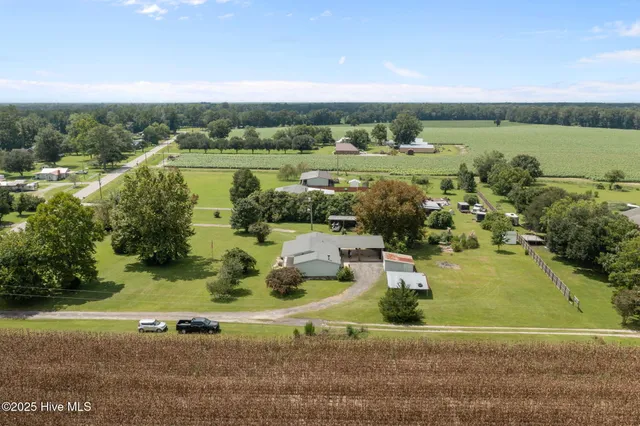 $340,000 | 2738 White Oak River Road, Maysville, NC 28555