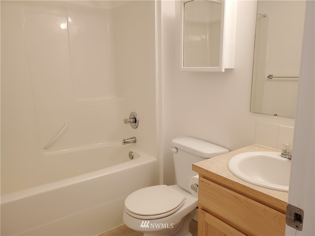 7038 Radius Loop Southeast Lacey, WA 98513 - Photo 27 of 31 Gallery Image 27