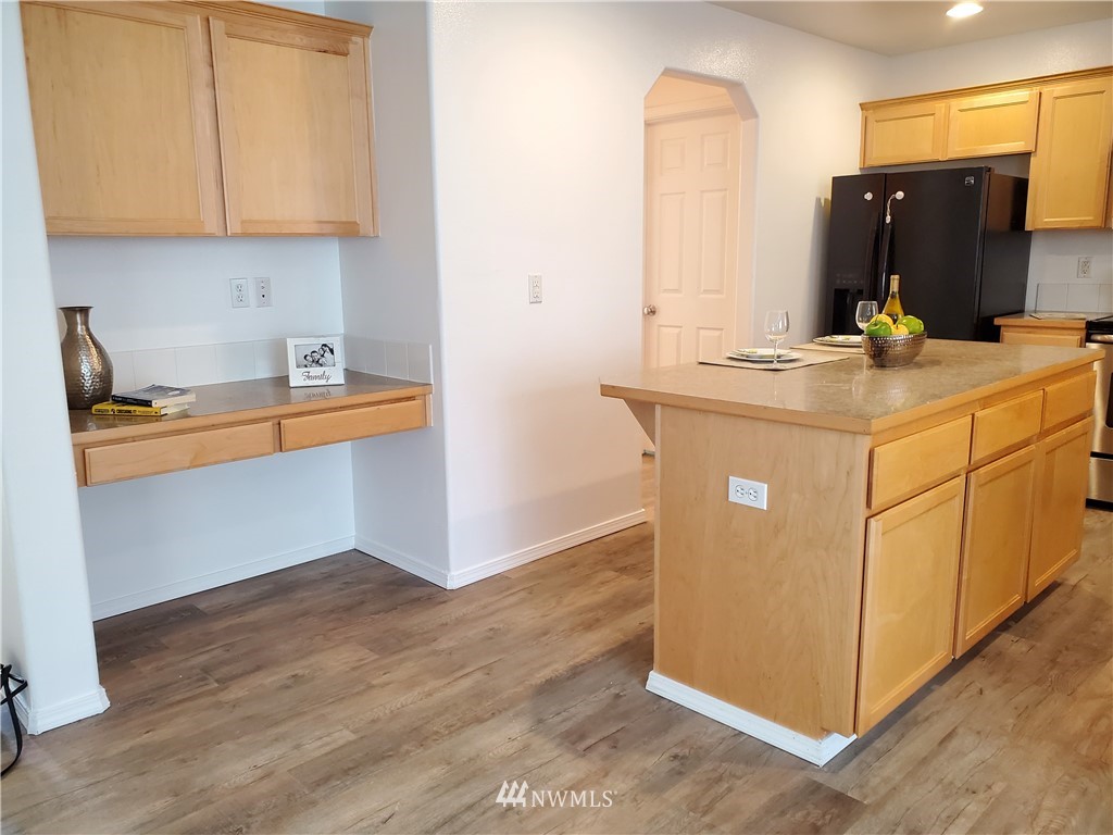 7038 Radius Loop Southeast Lacey, WA 98513 - Photo 9 of 31 Gallery Image 9