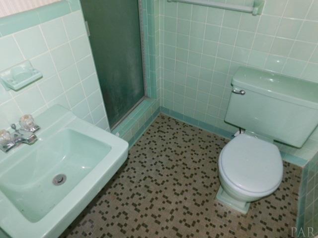 2030 Galt Road Pensacola, FL 32503 - Photo 22 of 25
