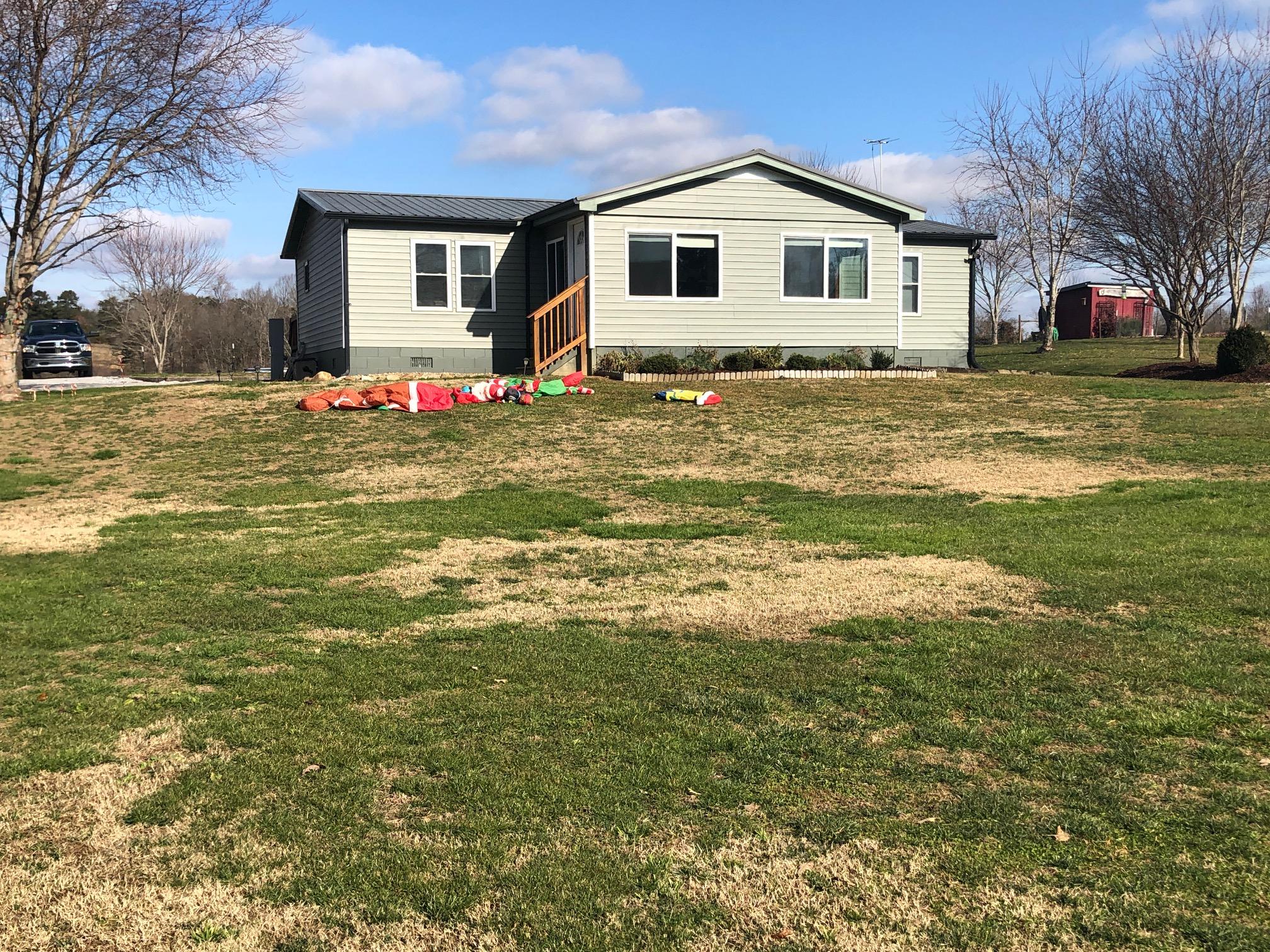 466 Wells Spring Road Dandridge, TN 37725 - Photo 1 of 35 1