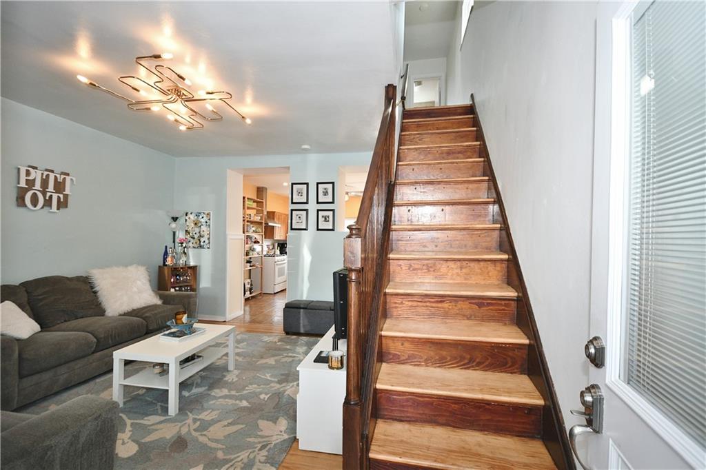 3633 Childs Street Pittsburgh, PA 15213 - Photo 2 of 25