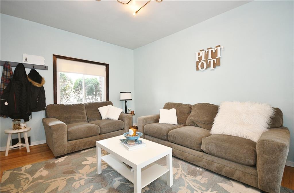 3633 Childs Street Pittsburgh, PA 15213 - Photo 4 of 25