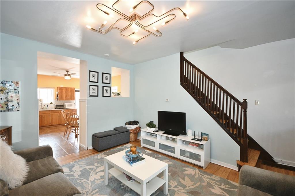 3633 Childs Street Pittsburgh, PA 15213 - Photo 6 of 25