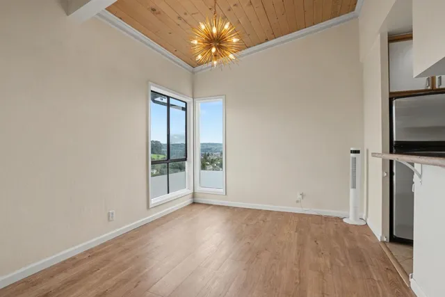 $2,745 | 19100 Crest Avenue, Unit 82, Castro Valley, CA 94546