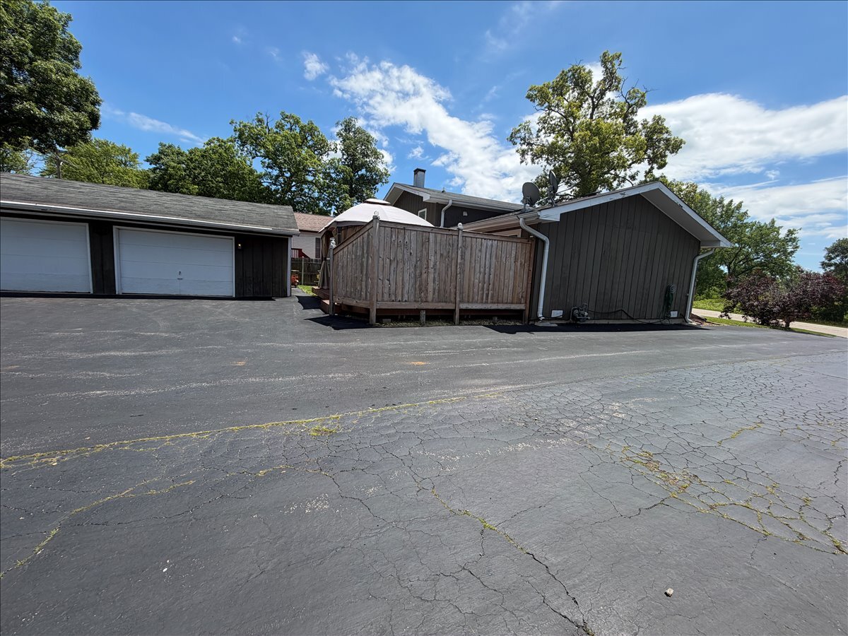 25160 West Monaville Road Lake Villa, IL 60046 - Photo 24 of 34
