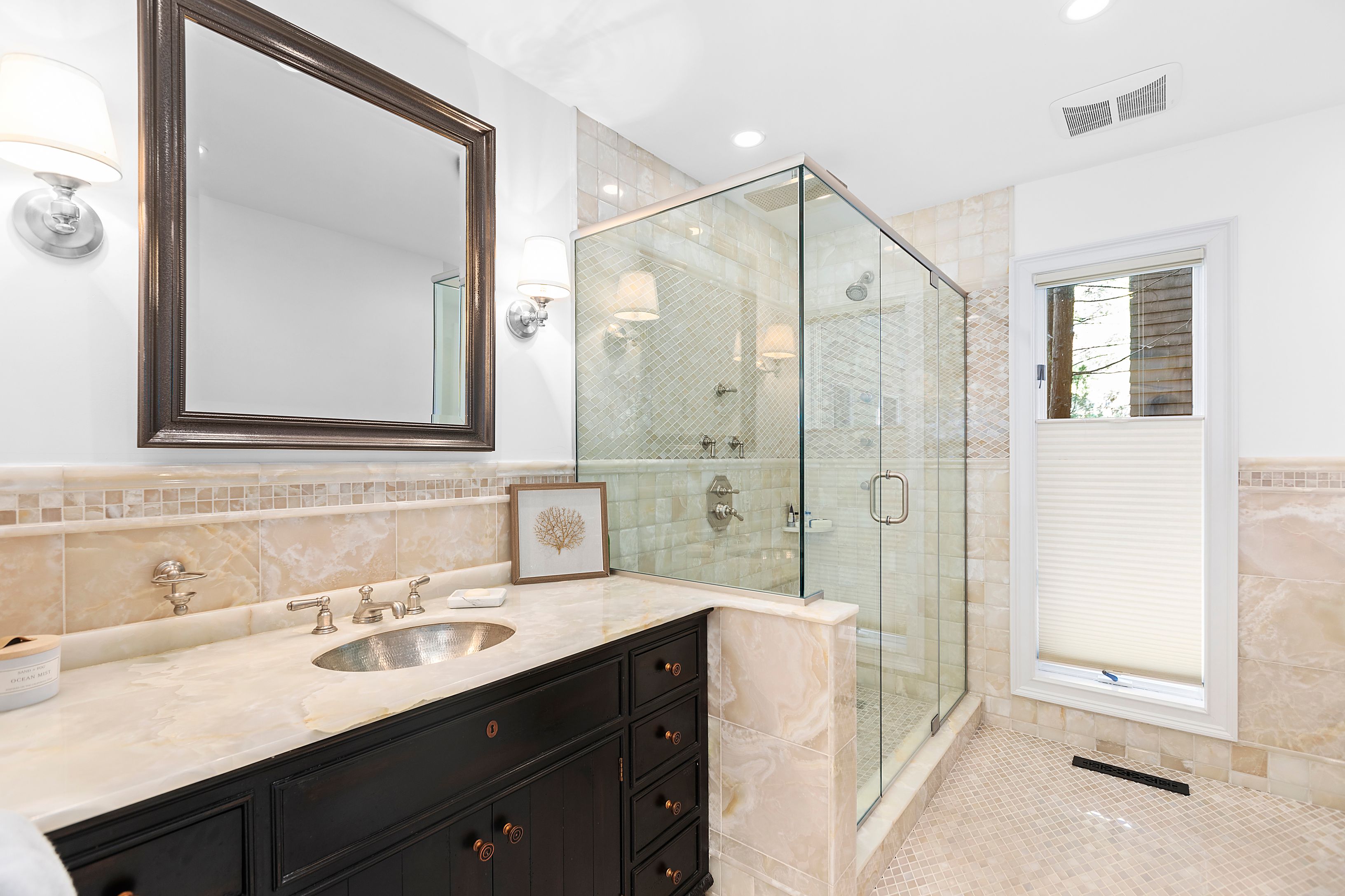 110 Merchants Path Wainscott, NY 11963 - Photo 13 of 24