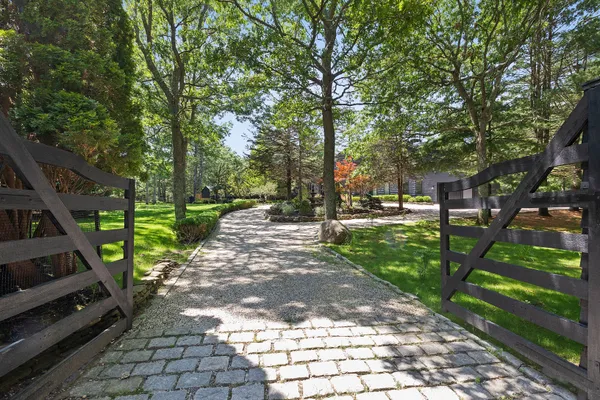 $135,000 | 110 Merchants Path, Wainscott, NY 11963