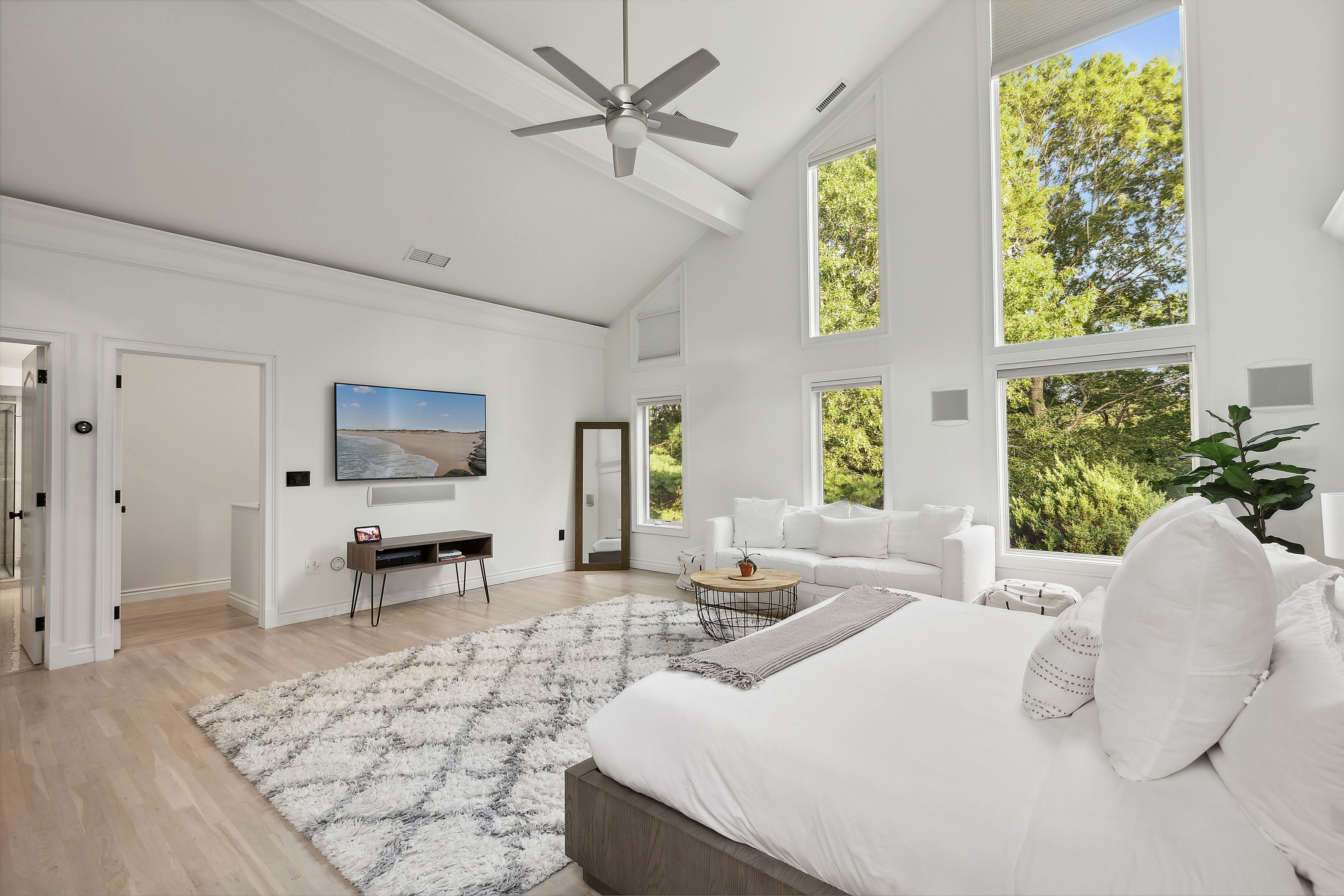 110 Merchants Path Wainscott, NY 11963 - Photo 10 of 24