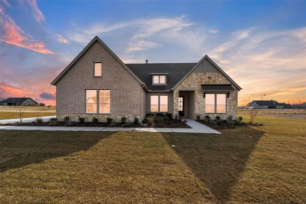 $533,625 | 305 Texas Sage Trail, Weatherford, TX 76085