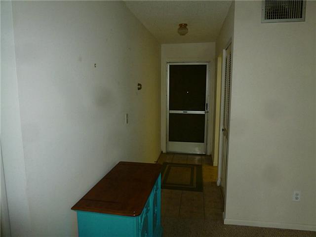 1971 Southwest Palm City Road, Unit 36H Stuart, FL 34994 - Photo 3 of 24 Gallery Image 3