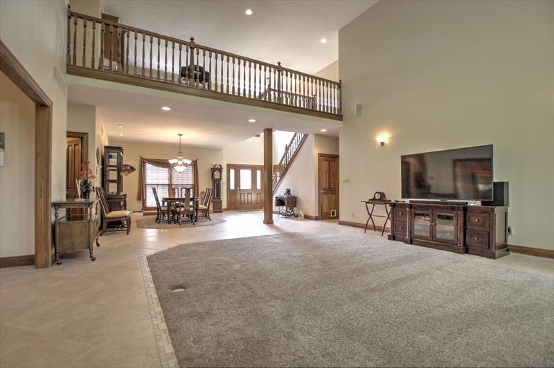 5488 Ridgevale Court Maineville, OH 45039 - Photo 3 of 27 Gallery Image 3