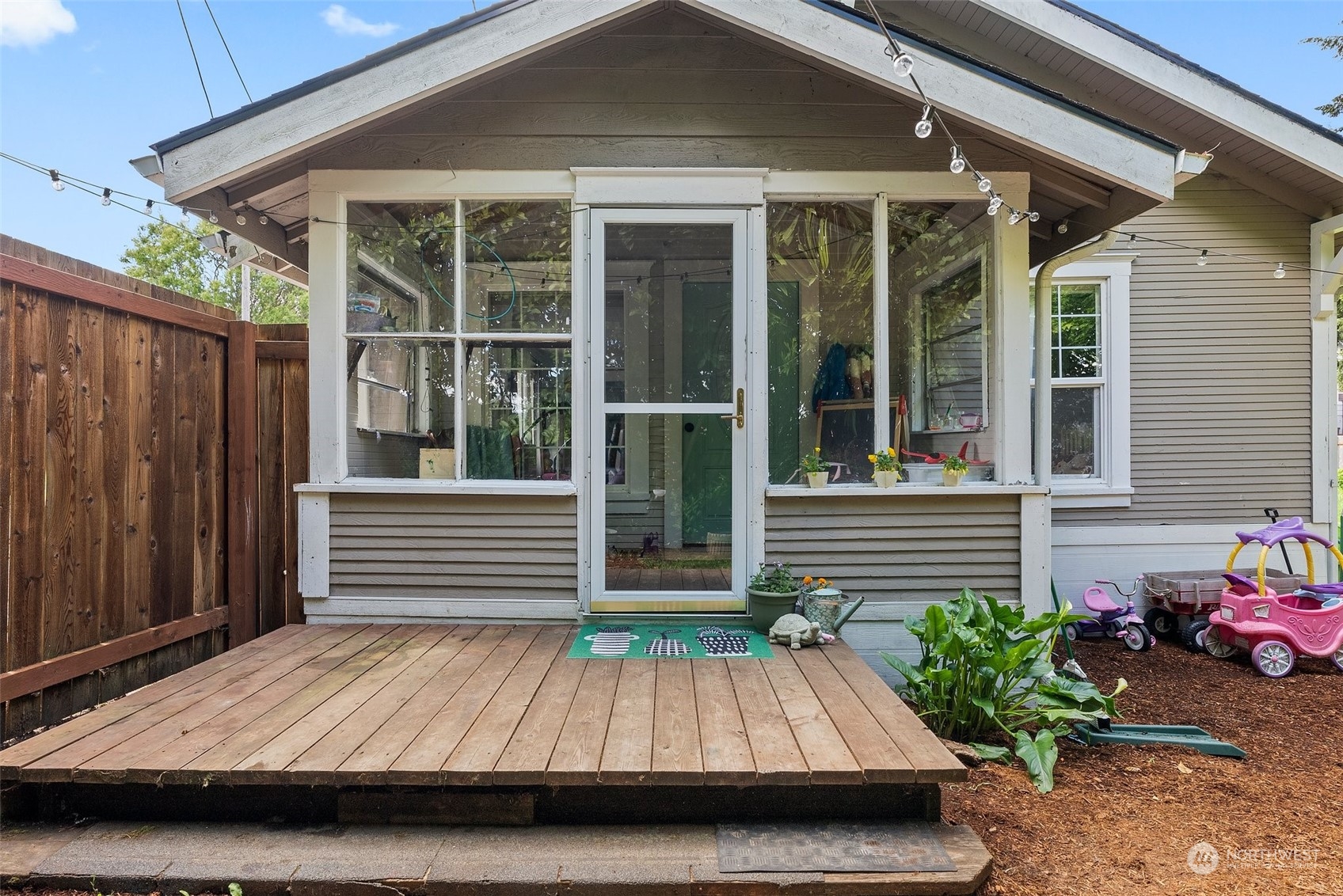 864 Mueller Street Raymond, WA 98577 - Photo 12 of 18 Gallery Image 12