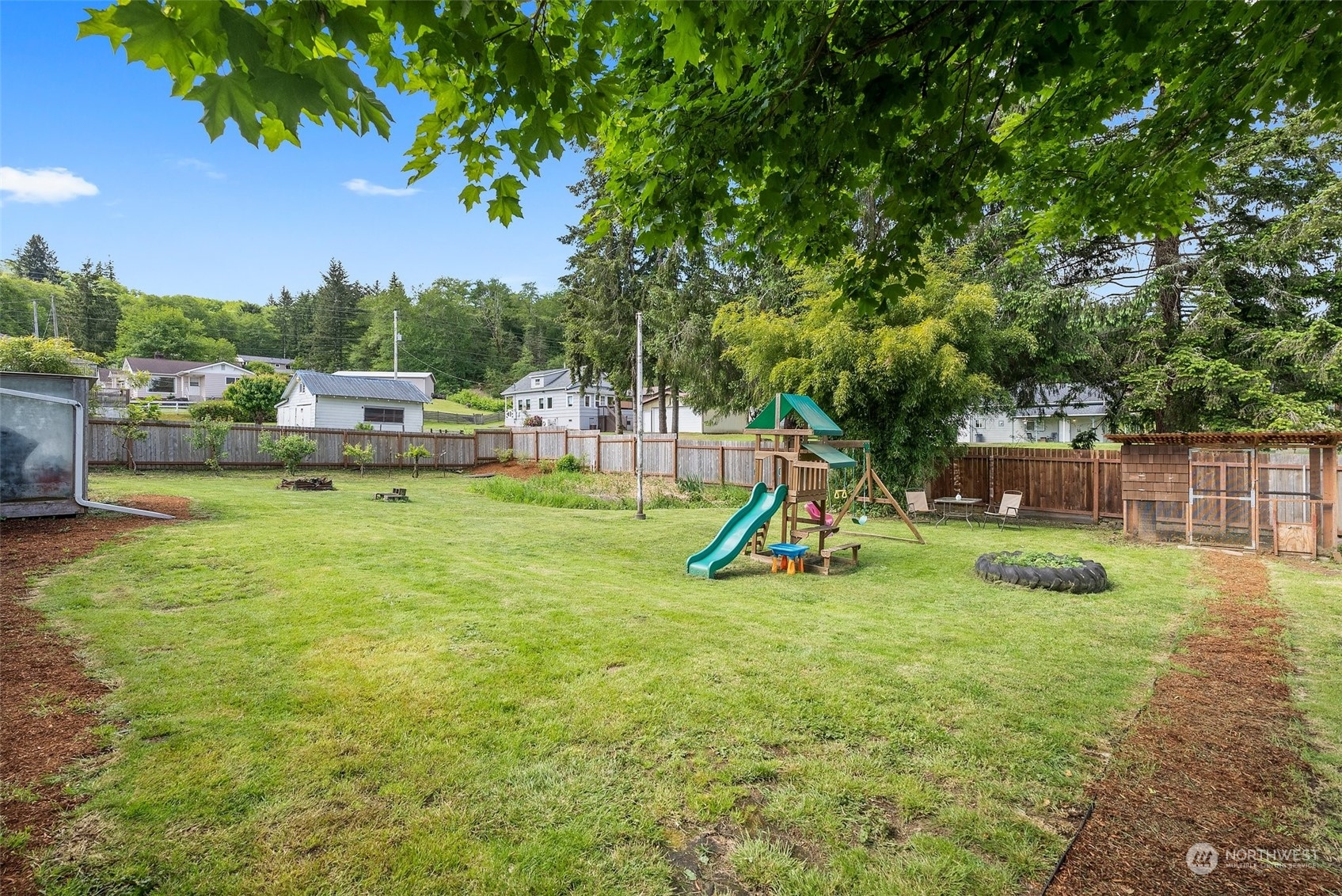864 Mueller Street Raymond, WA 98577 - Photo 14 of 18 Gallery Image 14