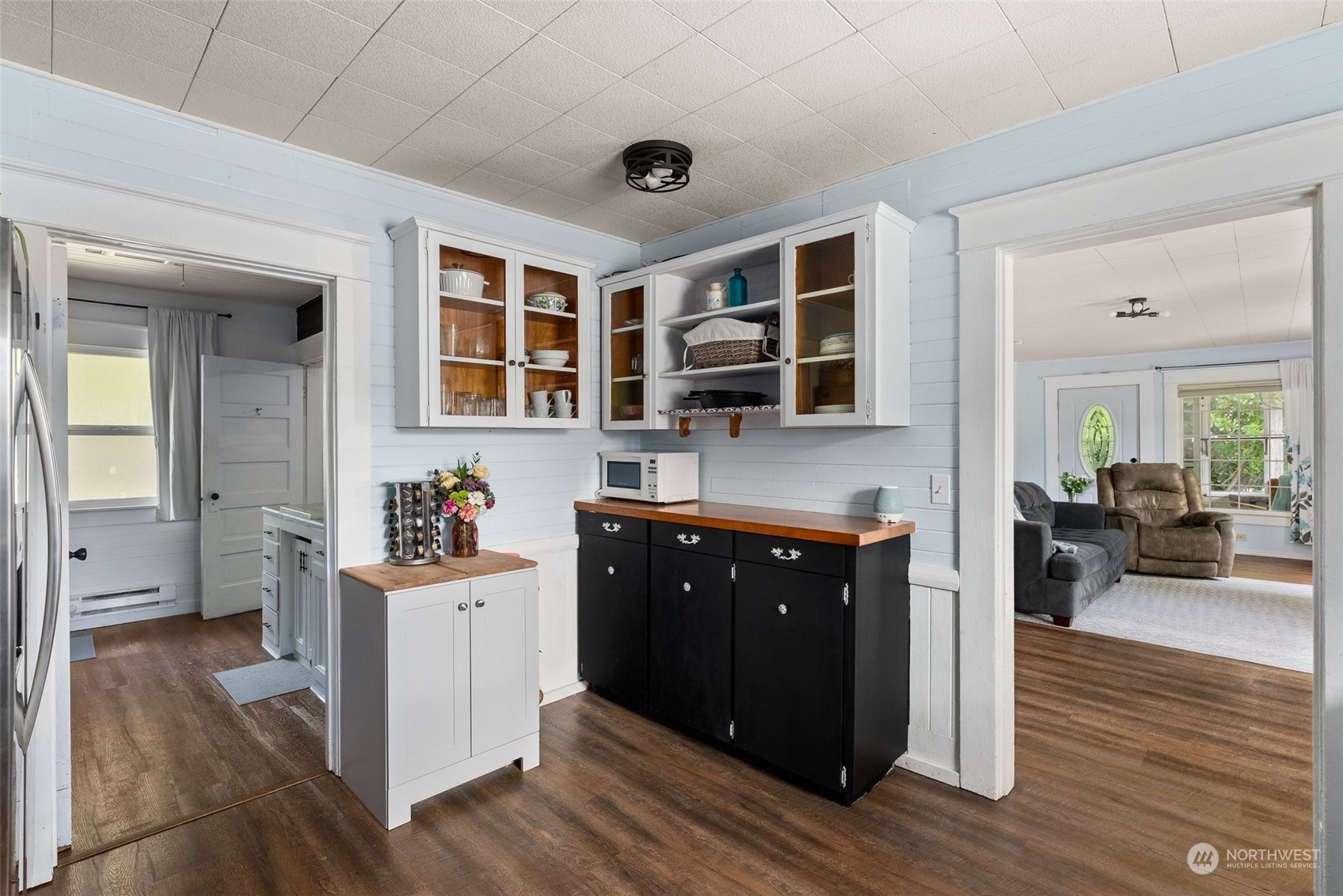 864 Mueller Street Raymond, WA 98577 - Photo 6 of 18 Gallery Image 6