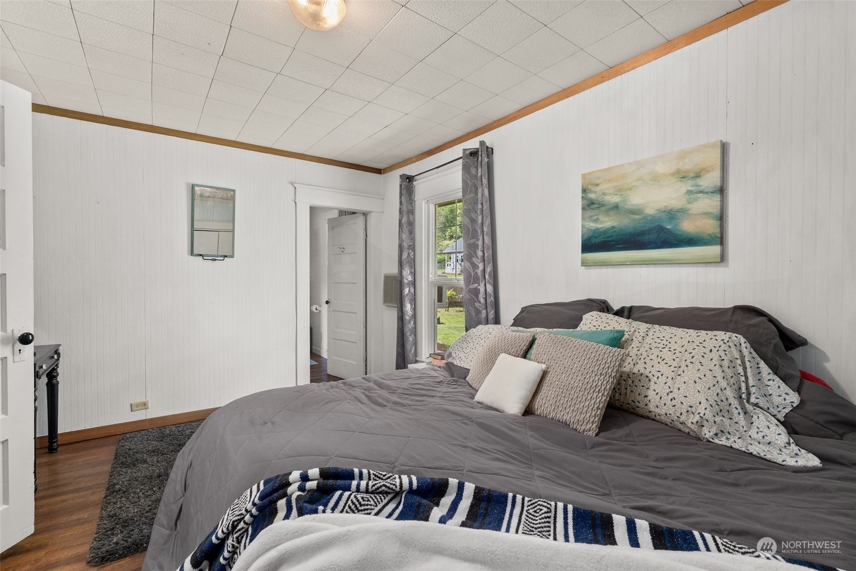 864 Mueller Street Raymond, WA 98577 - Photo 8 of 18 Gallery Image 8
