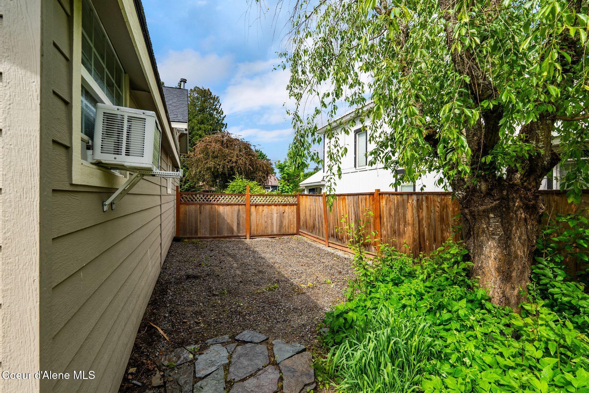 821 Poplar Street Sandpoint, ID 83864 - Photo 23 of 31 23_42_KFM06670