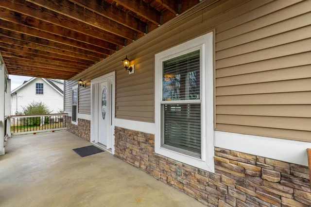 $425,000 | 360 Derby Circle, Chattanooga, TN 37404