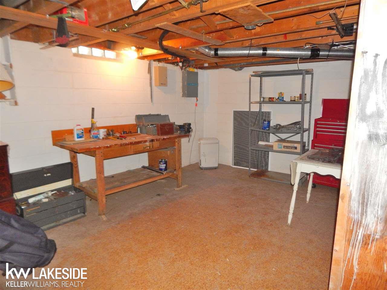 11378 Racine Road Warren, MI 48093 - Photo 16 of 17