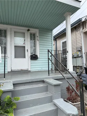 $1,200 | 819 Vallette Street, New Orleans, LA 70114