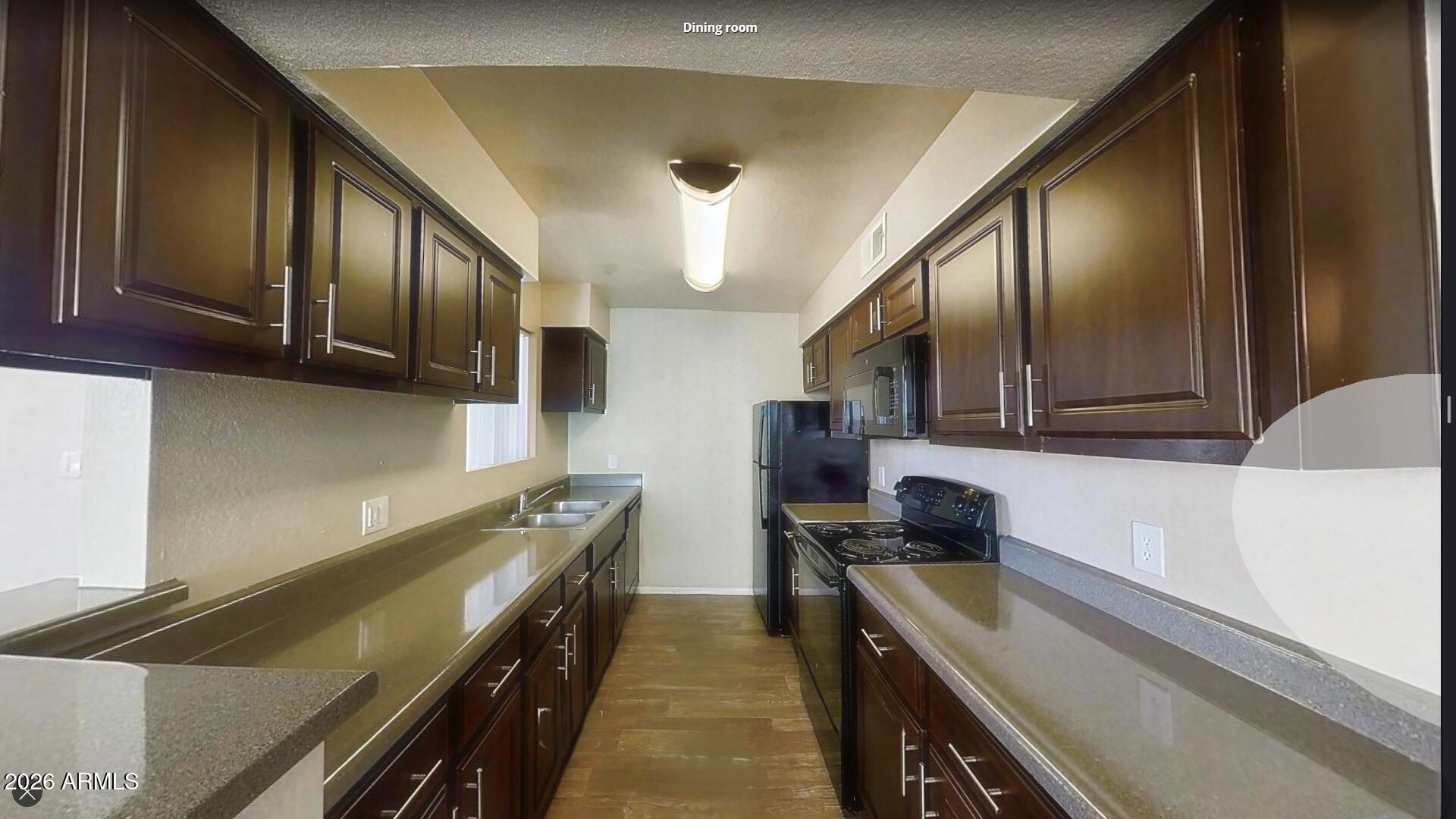 950 North Gilbert Road, Unit 2 Gilbert, AZ 85234 - Photo 3 of 8