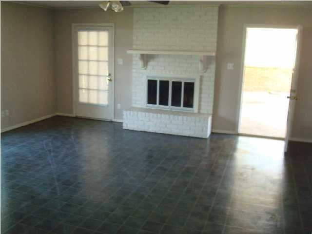 213 Roderick Street Ville Platte, LA 70586 - Photo 3 of 4 Additional Photo