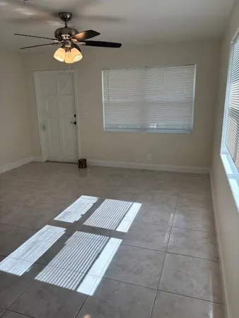 $2,800 | 212 Northeast 9th Avenue, Unit 1, Deerfield Beach, FL 33441