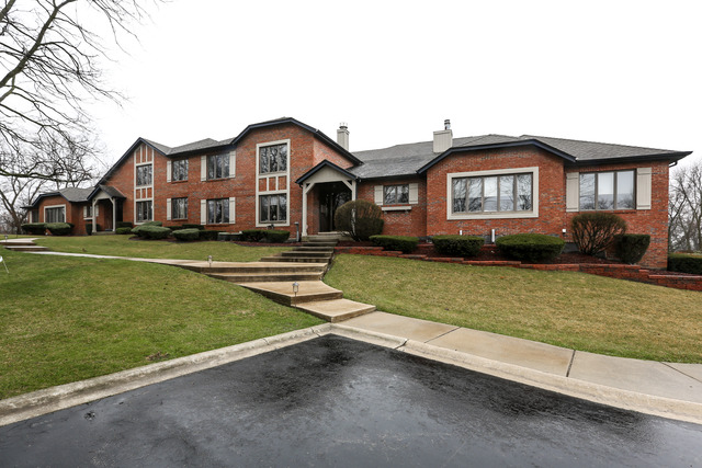 180 West Richton Road, Unit 102 Crete, IL 60417 - Photo 1 of 10