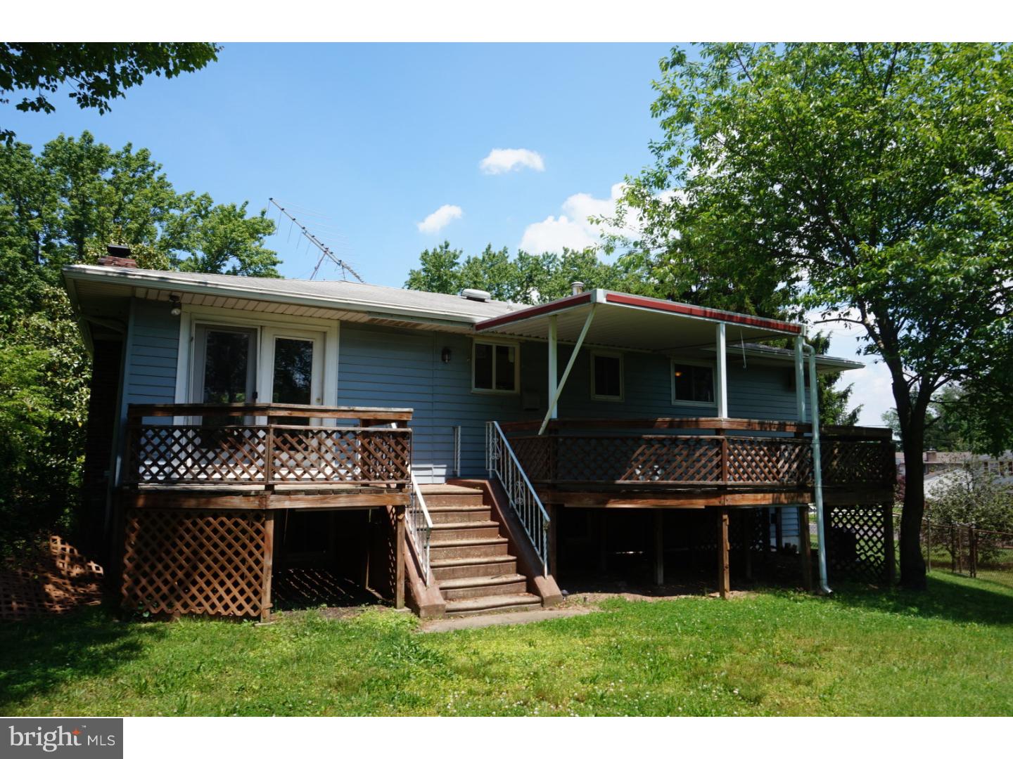 42 Suburban Boulevard Riverside, NJ 08075 - Photo 2 of 11 Gallery Image 2