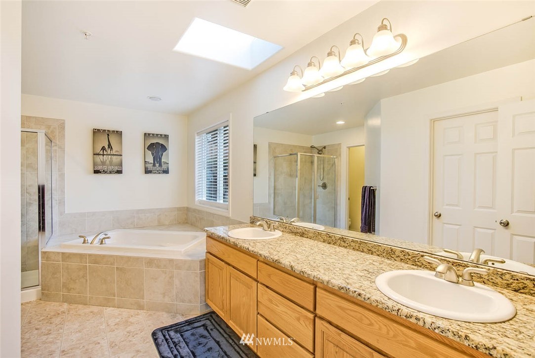 312 210 Street Southeast Bothell, WA 98021 - Photo 15 of 25