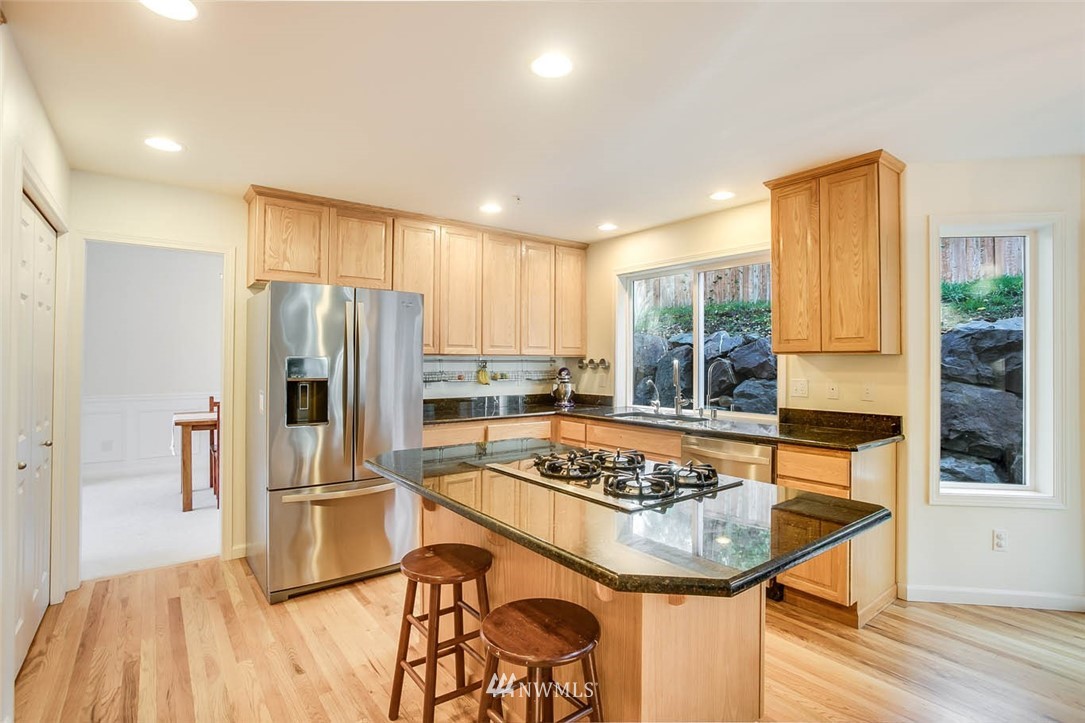312 210 Street Southeast Bothell, WA 98021 - Photo 7 of 25