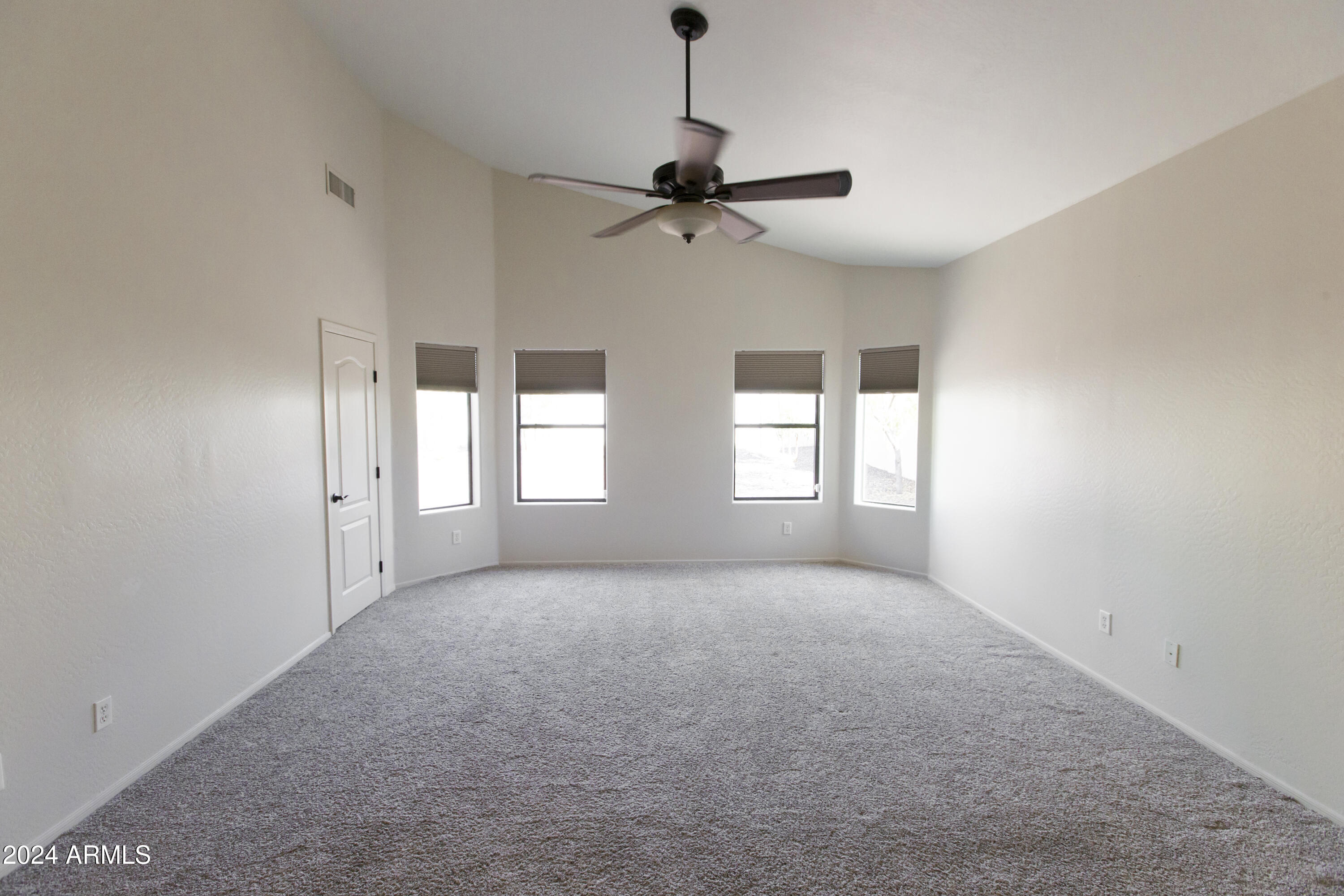 913 South Del Rio Court Apache Junction, AZ 85120 - Photo 30 of 70 OWNERS QUARTERS - 83U4266