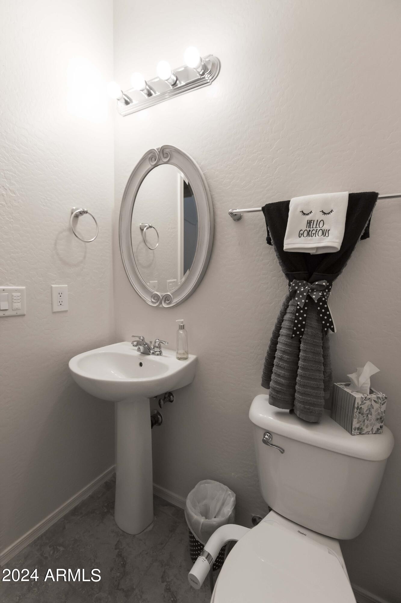 913 South Del Rio Court Apache Junction, AZ 85120 - Photo 58 of 70 HALF BATH 02 - 83U4046