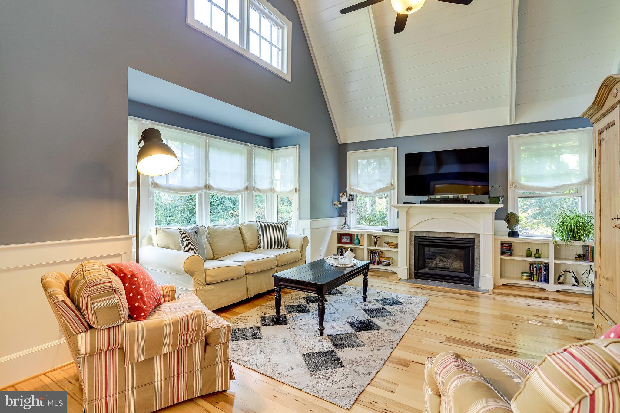 4924 Little Falls Road Arlington, VA 22207 - Photo 23 of 55 Stunning Family Room w/Loads of Light & Gas FPL