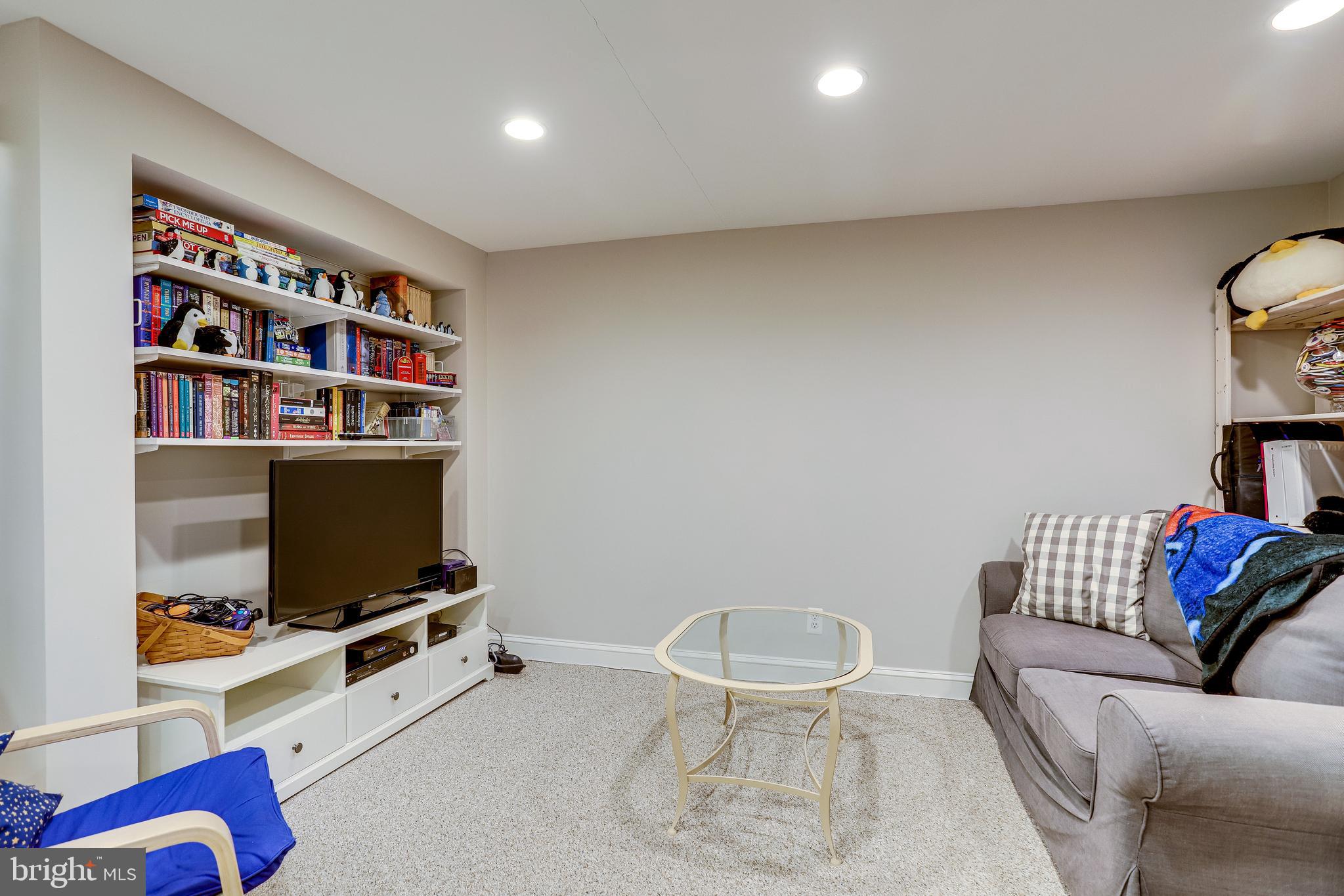 4924 Little Falls Road Arlington, VA 22207 - Photo 42 of 55