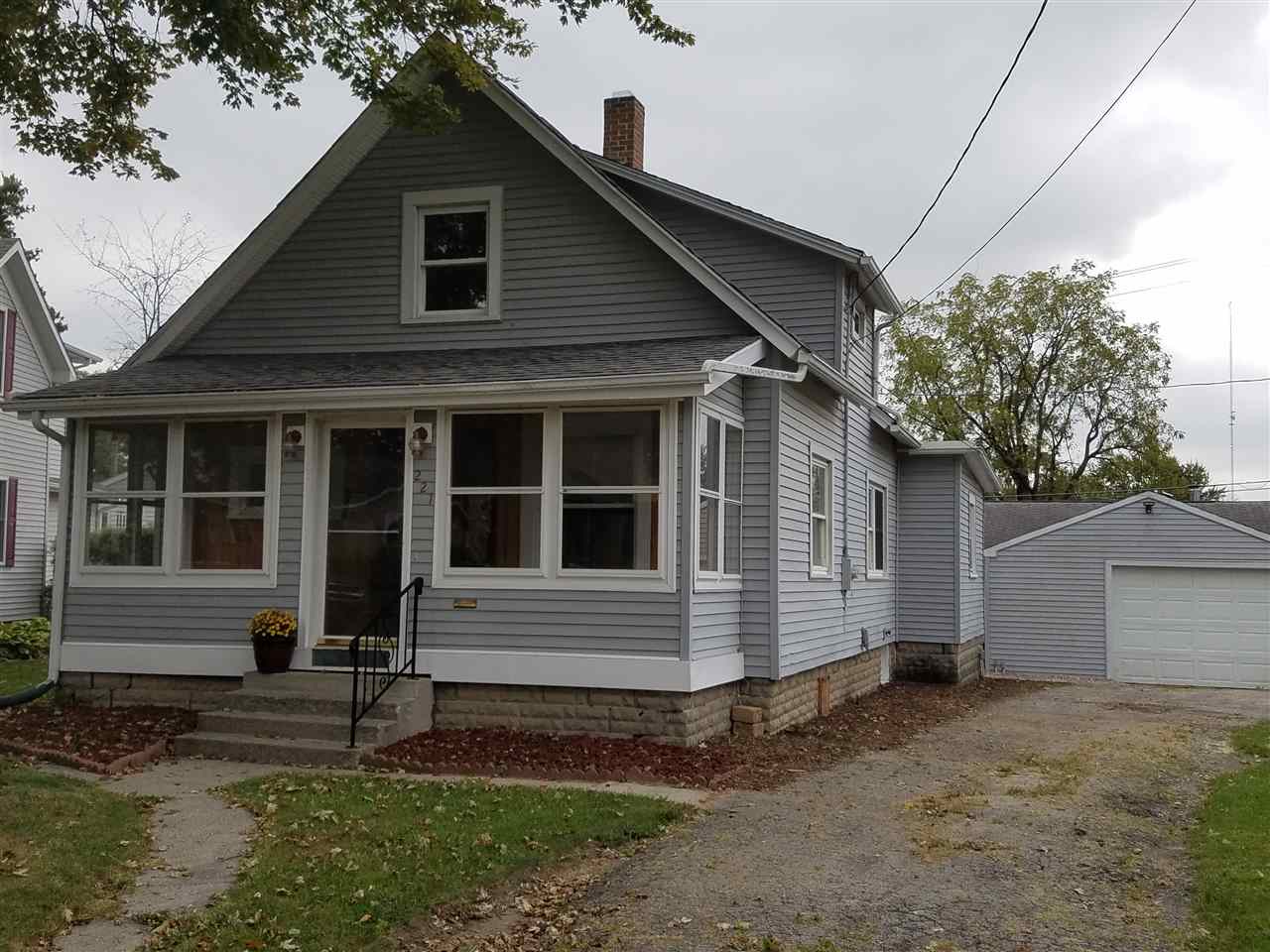 221 West Rugg Street Decatur, IN 46733 - Photo 1 of 36