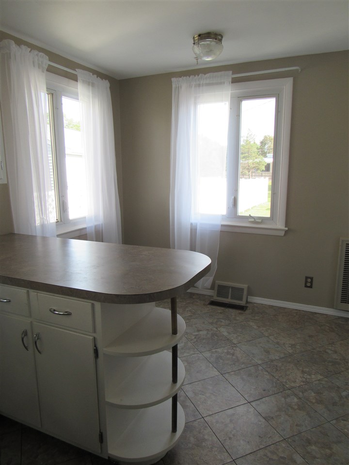221 West Rugg Street Decatur, IN 46733 - Photo 20 of 36